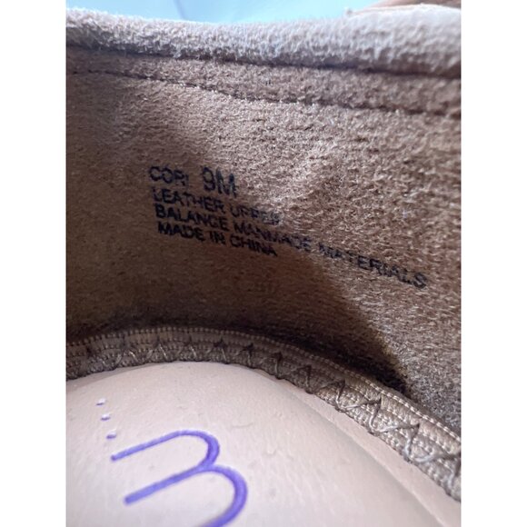 Me Too Womens Tan Leather Pointed-Toe Flats Size 9M - Picture 5 of 5